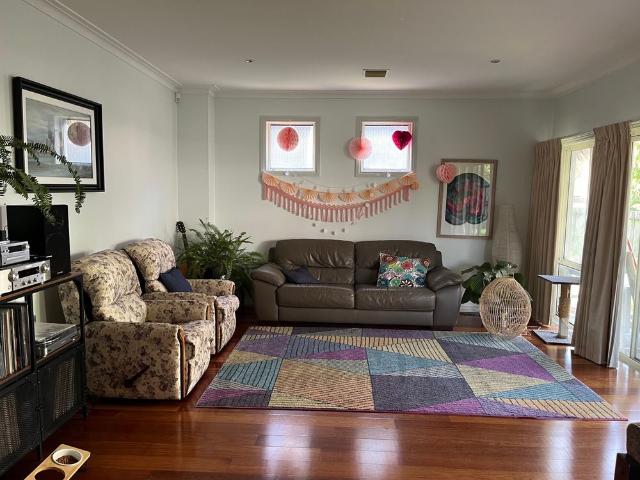 Room for rent in Camerons Creek, Victoria