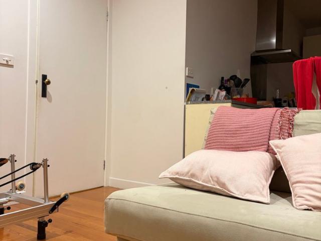 Room for rent in Camerons Creek, Victoria