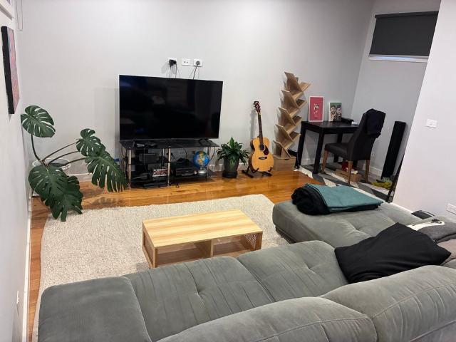 Room for rent in Camerons Creek, Victoria