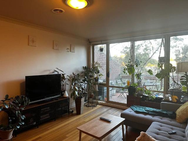 Room for rent in Camerons Creek, Victoria