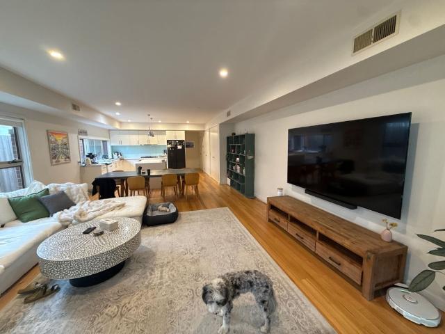 Room for rent in Camerons Creek, Victoria
