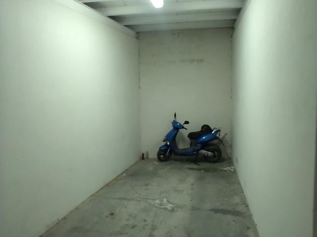 Garaje en venta en Baena, Andalucía