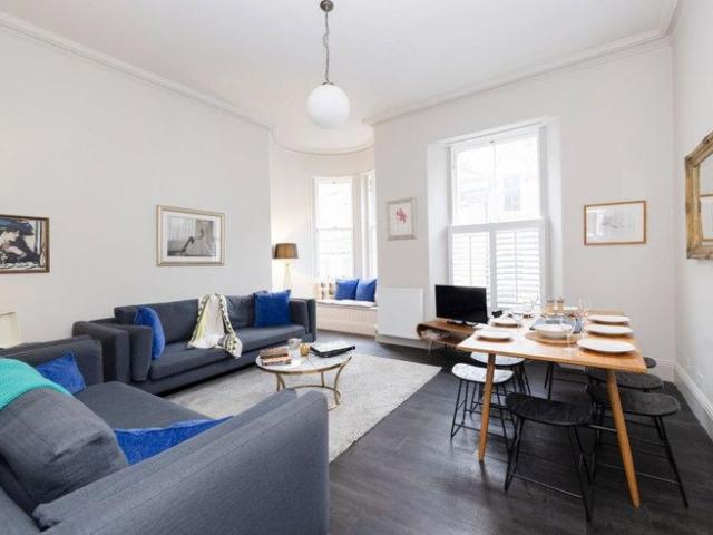 Apartment for rent in New Town, Scotland