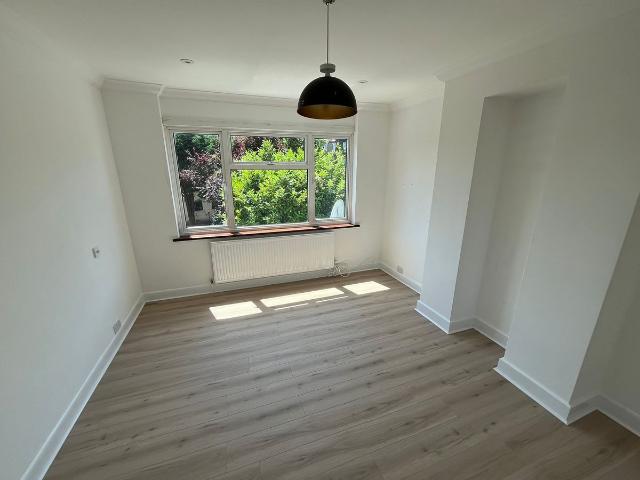 House for rent in Cockfosters, Greater London