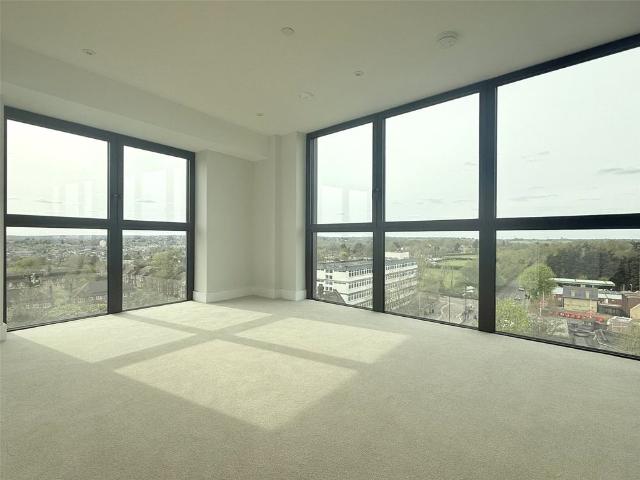 House for rent in Cockfosters, Greater London