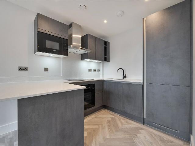 Apartment for rent in Cockfosters, Greater London