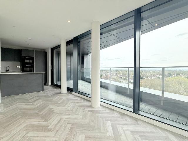 House for rent in Cockfosters, Greater London