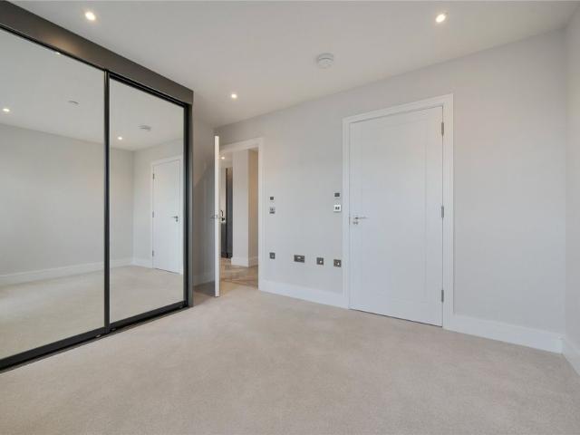 Apartment for rent in Cockfosters, Greater London