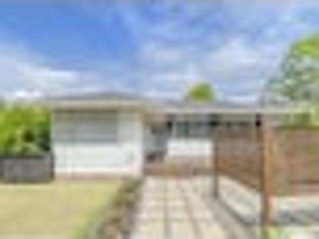 House for rent in Cockle Bay, Howick