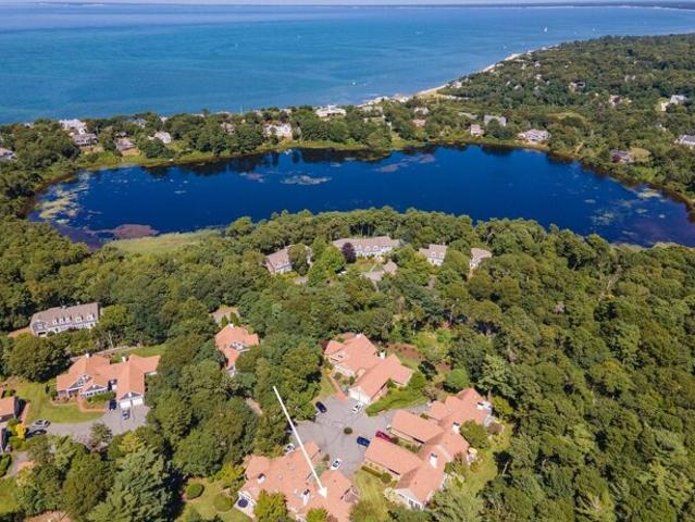 Condo for sale in Brewster