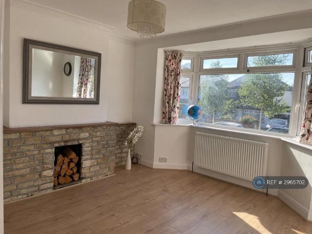 House for rent in Green Street Green, Greater London