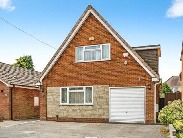 House for sale in Halesowen, West Midlands