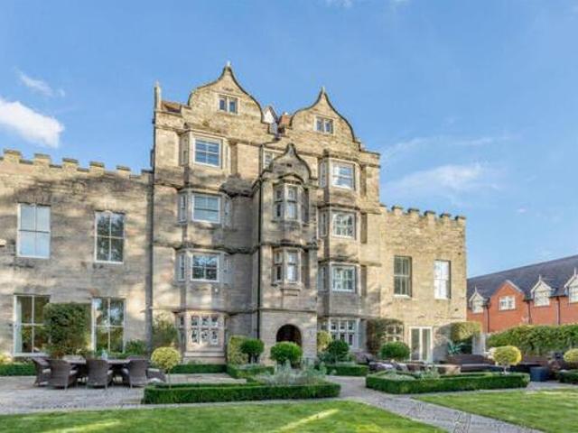 House for sale in Woodloes Park, Warwick