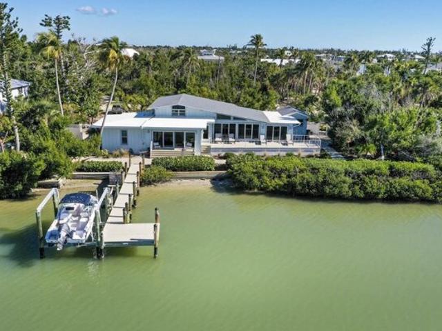 House for sale in Sanibel