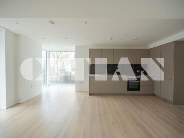 Apartment for rent in Plantation Wharf, Greater London