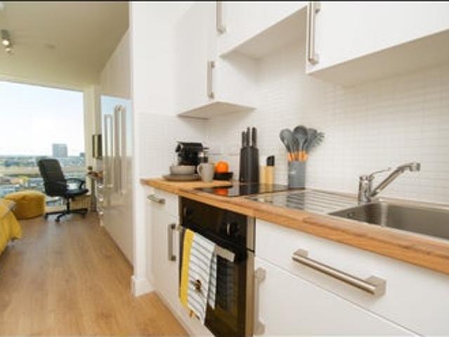 Studio for rent in St Matthew's, Old Wharf