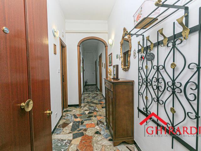Appartamento in affitto a Medio Ponente, Serra Riccò
