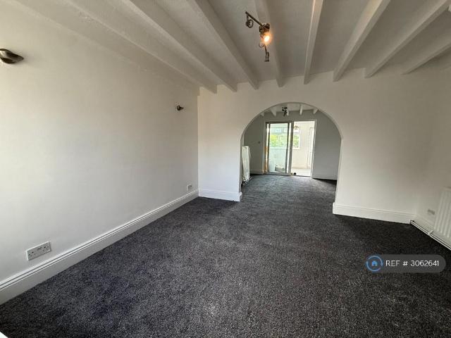 House for rent in Waingroves, Amber Valley
