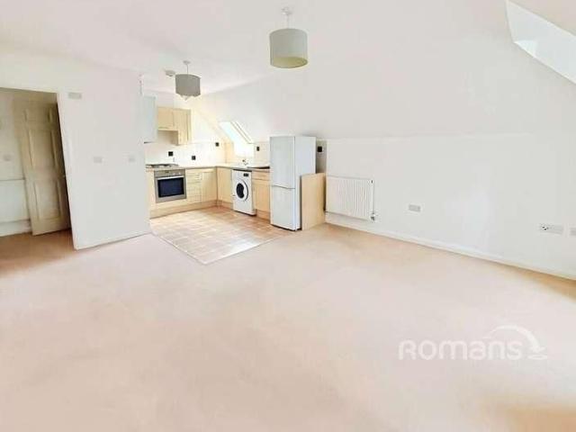 Apartment for rent in Farnborough, Hampshire