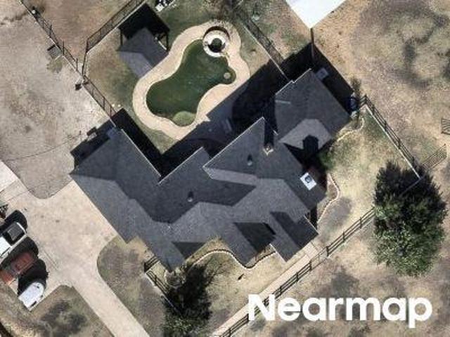 House for sale in Ellis, Texas