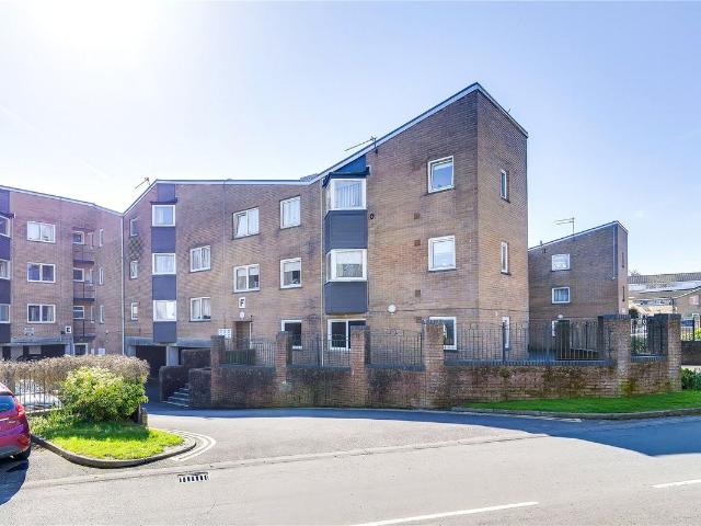 Apartment for rent in Falcon Lodge, Wales