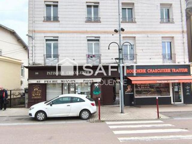 Local Commercial vente à Neufchâteau, Vittel
