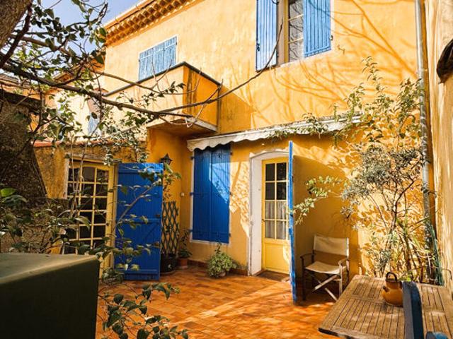 Maison vente à Aix-en-Provence, Châteauneuf-le-rouge