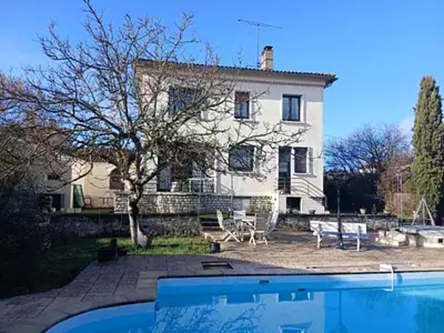 Maison vente à Cognac
