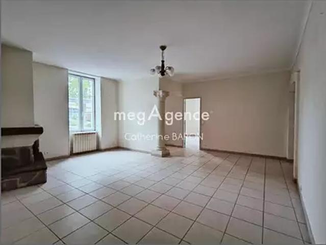 Maison vente à Cognac
