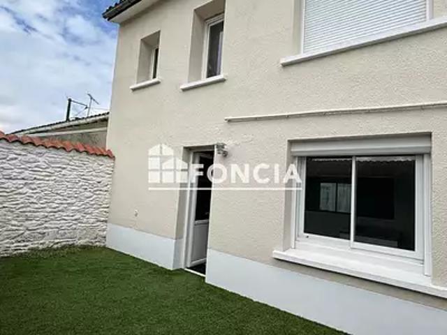 Maison vente à Cognac