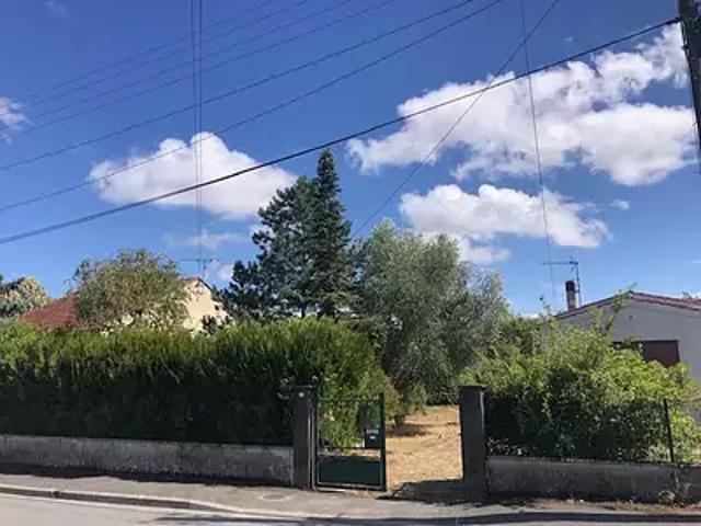 Terrain vente à France métropolitaine, Cognac