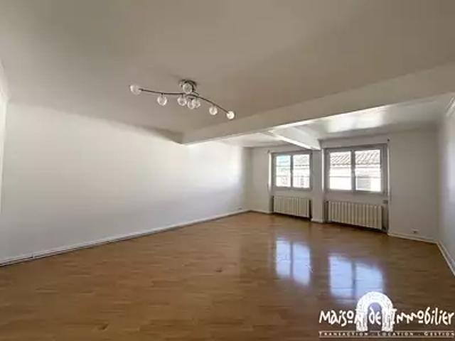 Appartement location à Faubourg d'Angoulême, Cognac