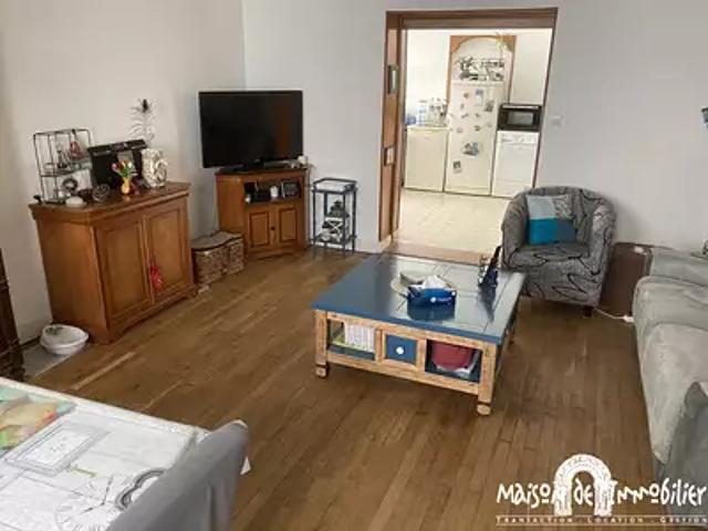 Maison location à Faubourg d'Angoulême, Cognac