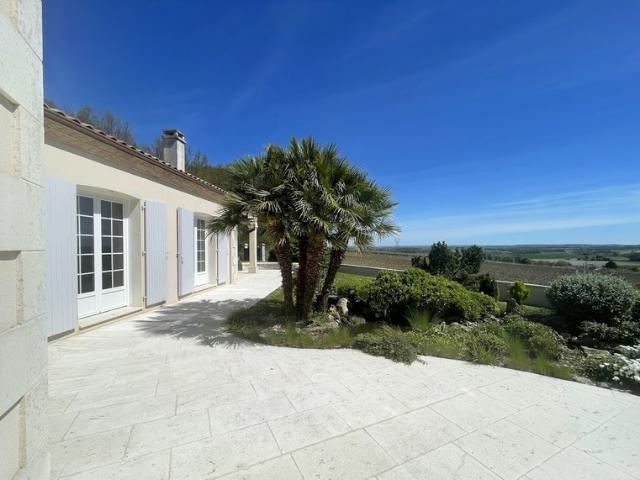 Maison vente à Cognac
