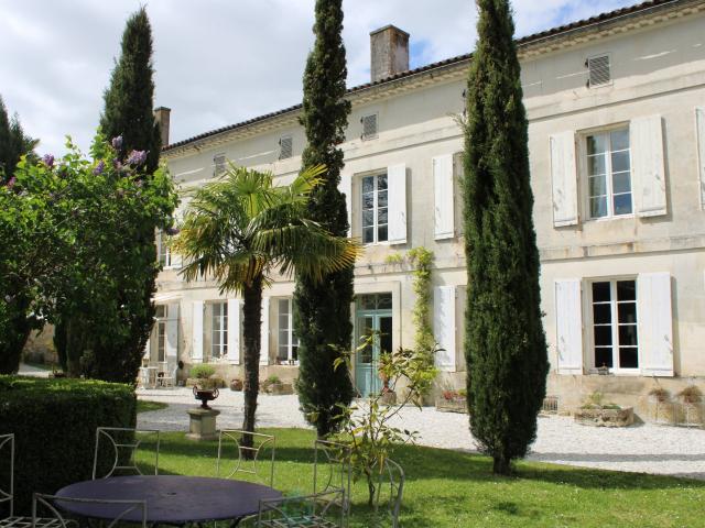 Maison vente à Cognac