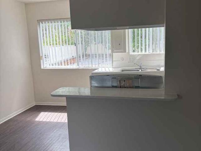 Apartment for rent in Van Nuys Neighborhood Council District, Canoga Park