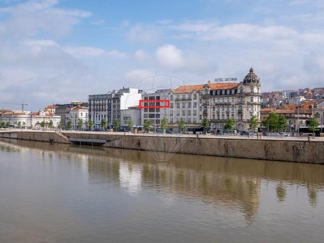 Loja venda em Coimbrã, Sé Nova