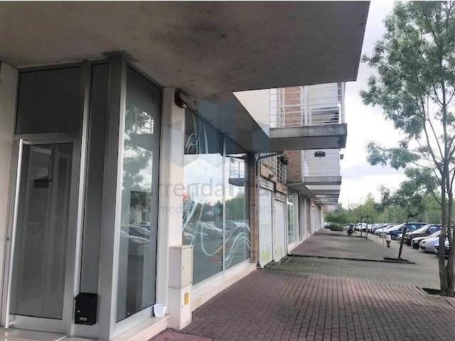 Garagem alugar em Coimbrã, Sé Nova