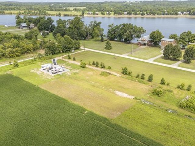 Land for sale in Clifton, Middle Tennessee