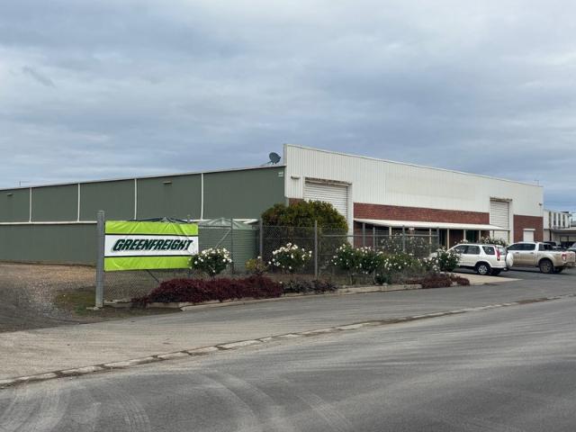 Warehouse for rent in Colac, Victoria
