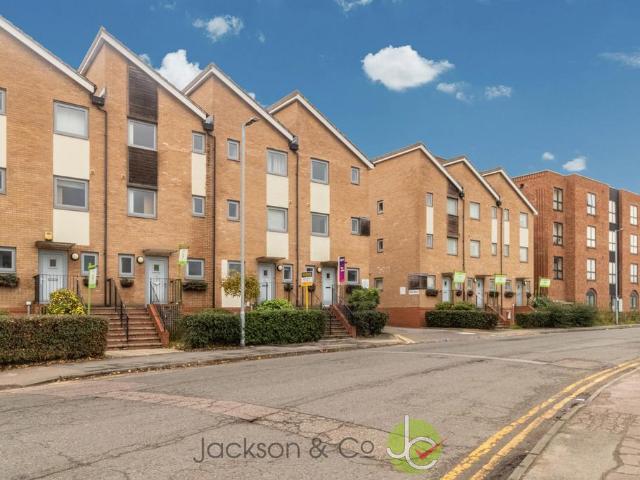 House for rent in Hythe, Fordham Heath