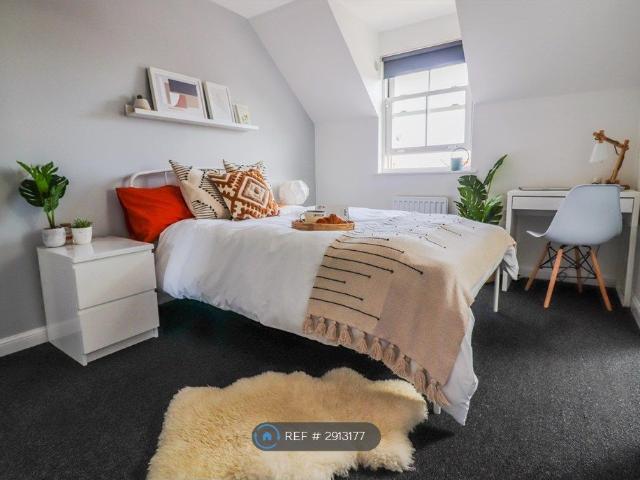 Room for rent in Fordham Heath, Essex
