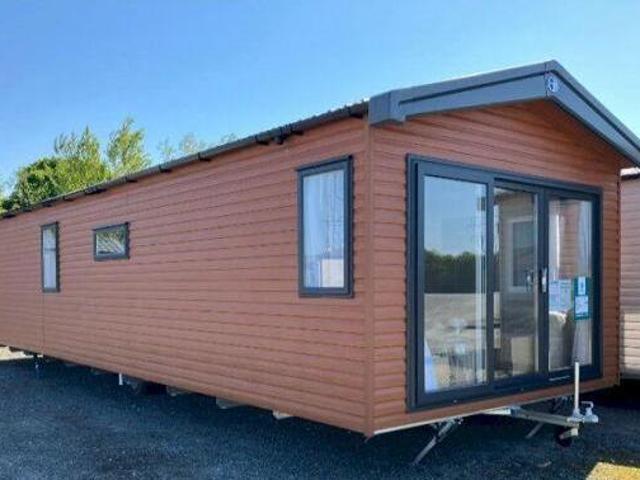 House for sale in Fordham Heath