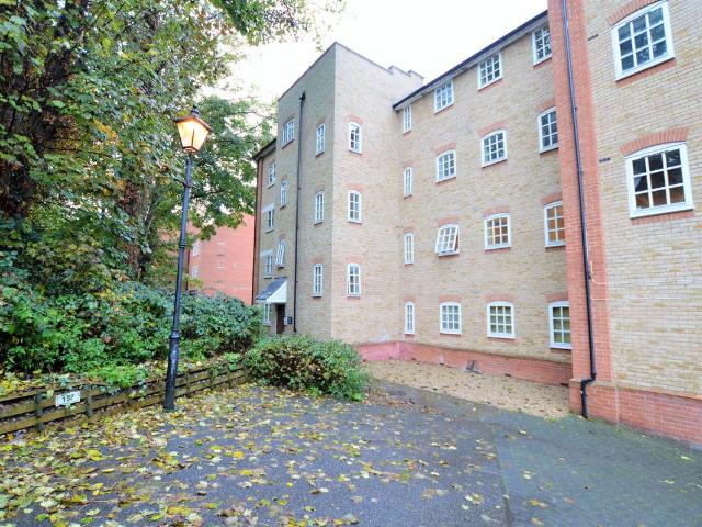 Apartment for rent in Old Heath, Fordham Heath