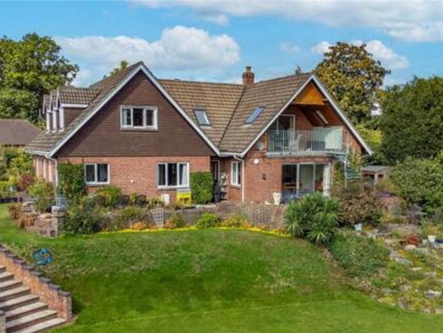 House for sale in Thatcham, West Berkshire