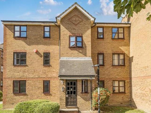 House for sale in Lyons, Greater London