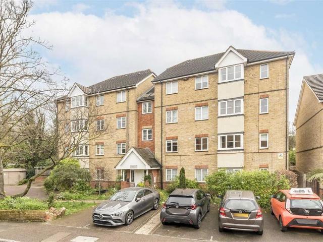 Apartment for rent in London Borough of Lewisham, Greater London