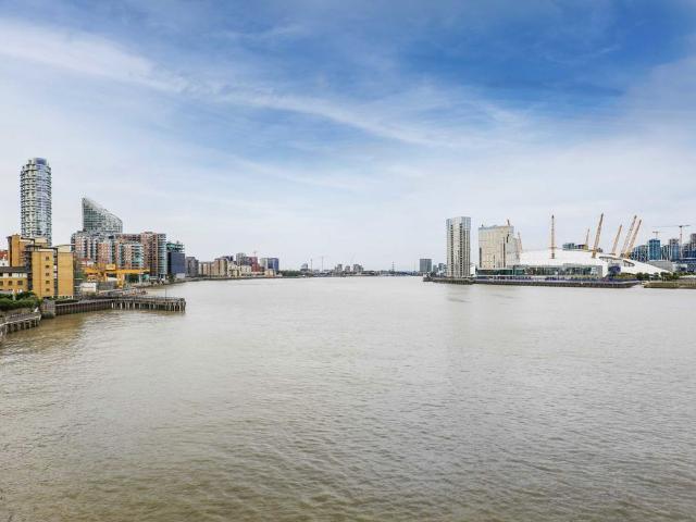 Studio for rent in Blackwall, Greater London