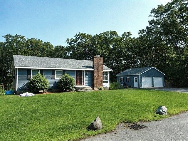 House for sale in North Reading, Massachusetts