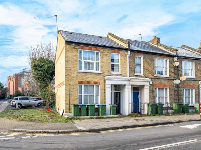 Apartment for rent in Coldbath Street Estate, Greater London